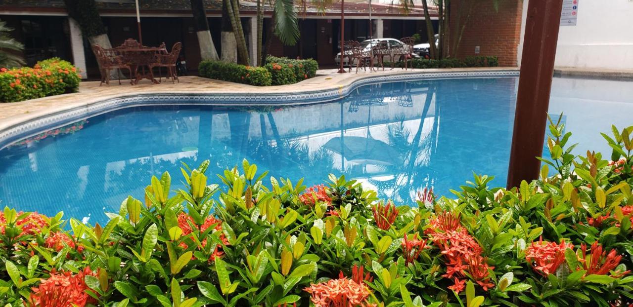 Hotel El Rancho Tuxtepec 외부 사진